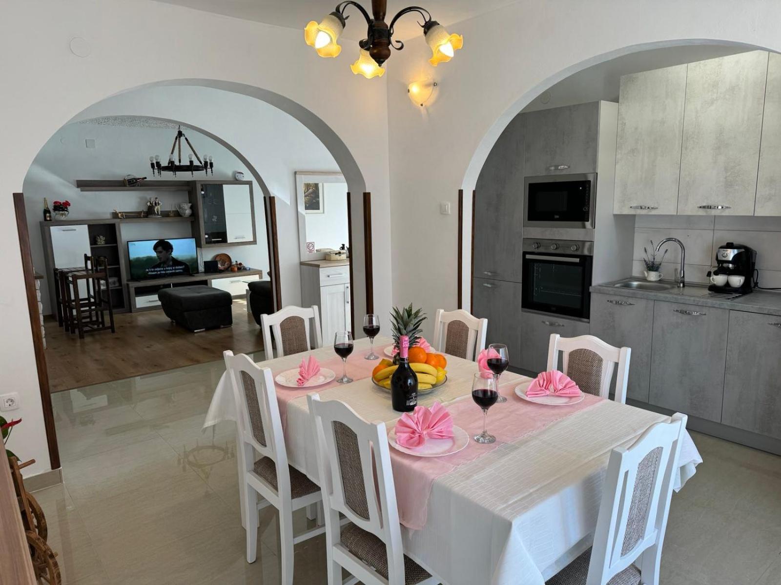 House Nada Apartman Muntic Luaran gambar